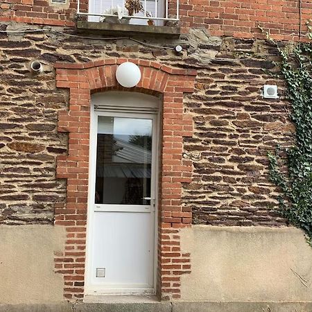 Le Rosegarden Studio Au Pied De La Gare De Rennes Exteriör bild