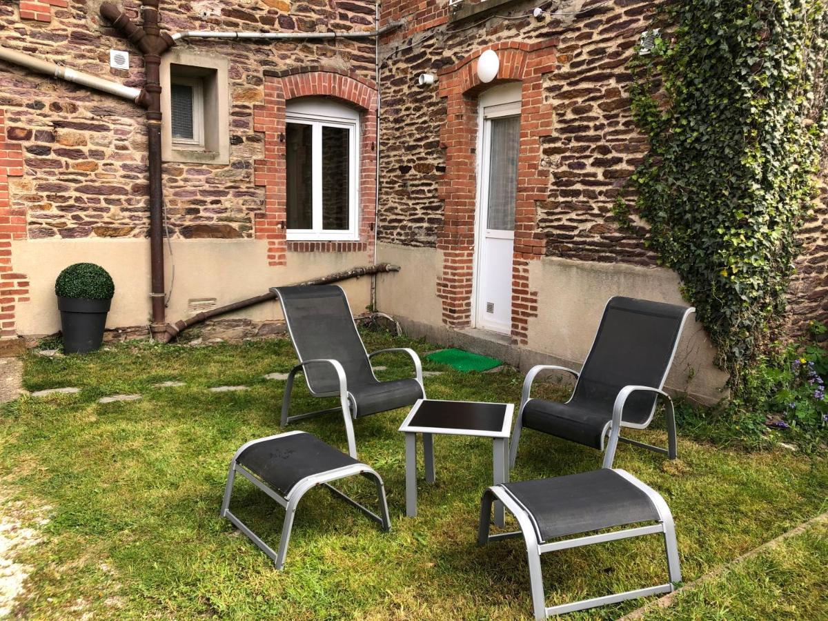 Le Rosegarden Studio Au Pied De La Gare De Rennes Exteriör bild